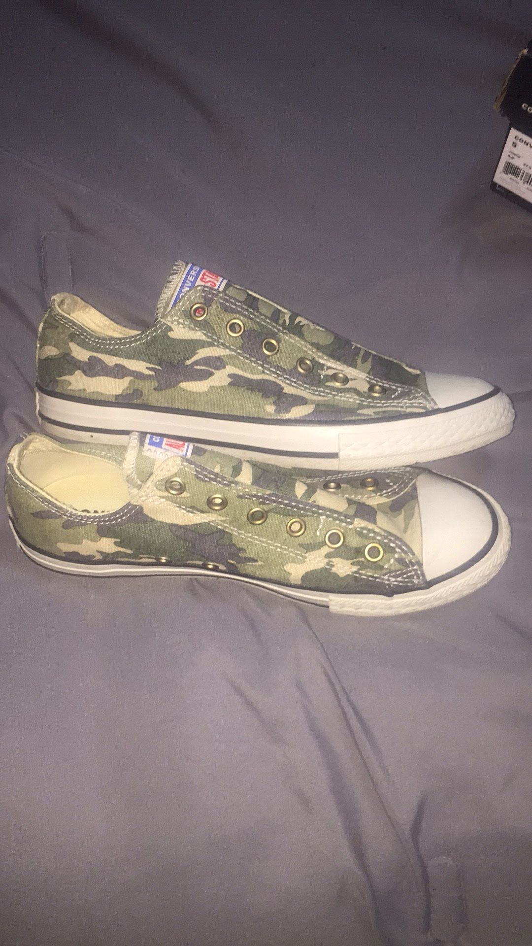 Converse size 5 men’s