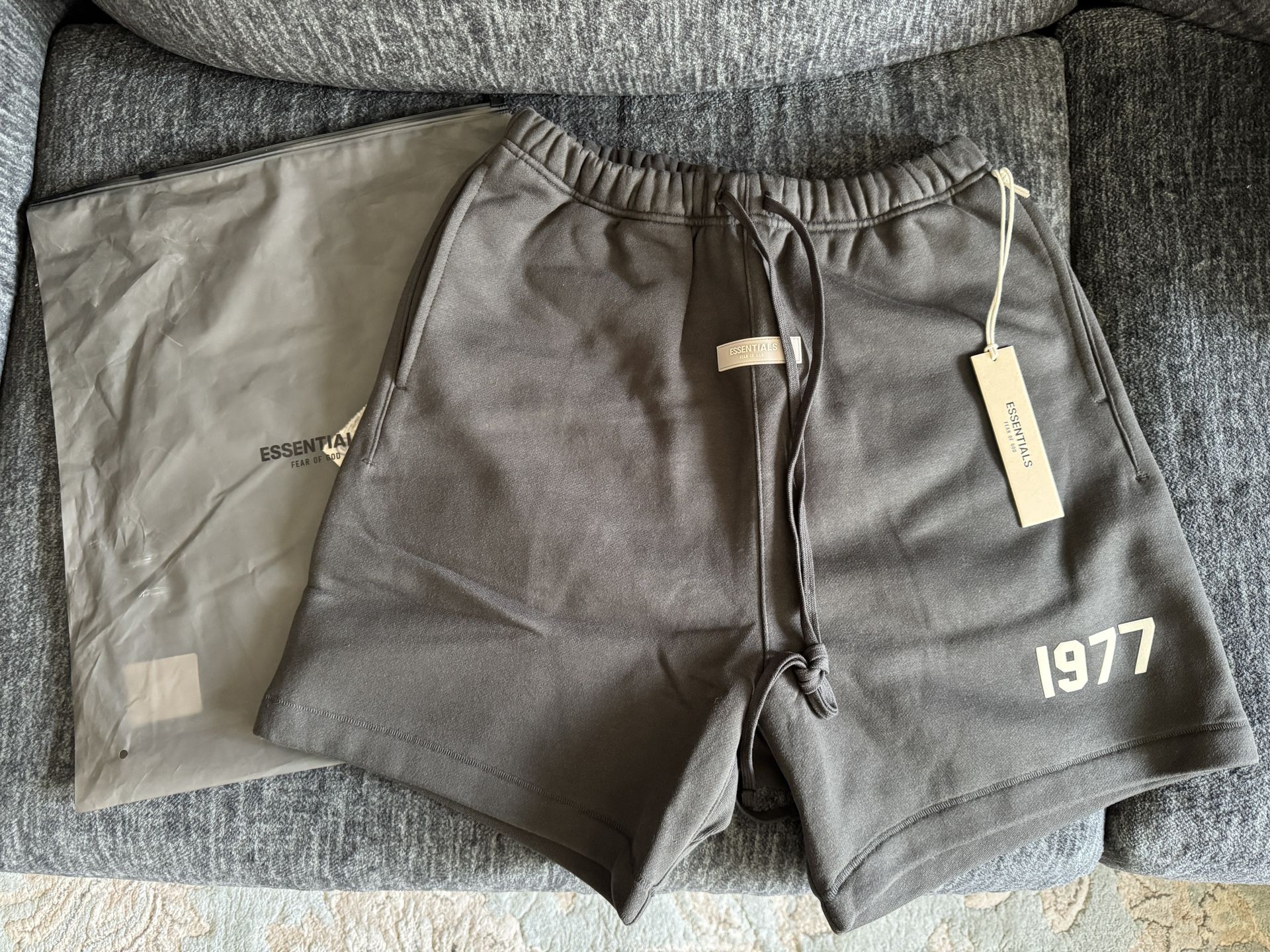 Fear Of God Essentials 1977 Shorts Large