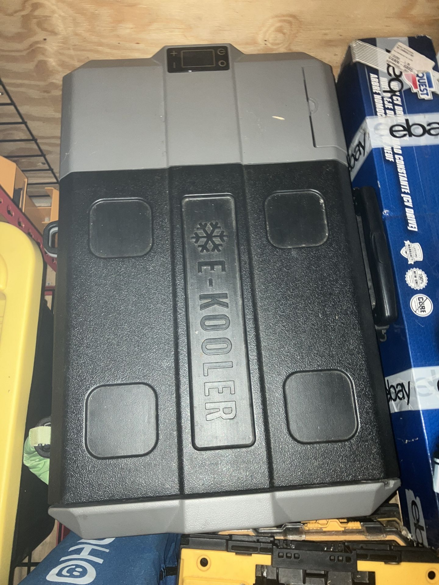E-Kooler Electric 52qt Cooler