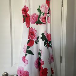 PRICE REDUCED - Beautiful Lined Calvin Klein Dress - Price Reduced!