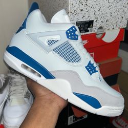 Jordan 4 Retro Military Blue Size 5Y & 11 Men