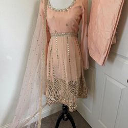 Beautiful Light Pink And Gold Suit