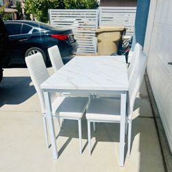 Dinning Room table 