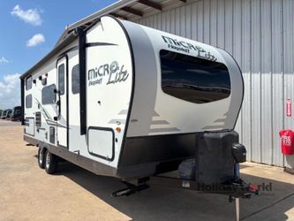 2021 Forest River Flagstaff MicroLite 25BRDS