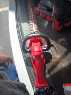 Battery Hedge Trimmer