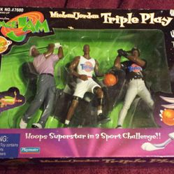 Michael Jordan (space jam) collectable toys