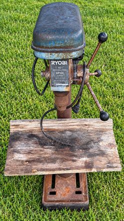 RYOBI 10" Bench Drill Press DP100 – 5 Speed