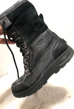 Ugg girls size 1