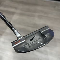 Rare Nike putter Ignite 003 Orange color – Excellent Shape