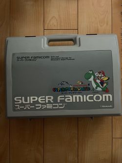 Super Mario World 1990 Carrying Case Storage Super Famicom Hard Cabinet SNES