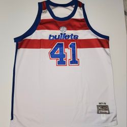 Vintage Mitchell & Ness Washington Bullets Wes Unseld 1977-78 jersey men's size 60 