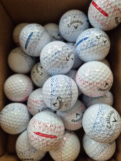 28 Callaway Splatter Red/Blue golf balls Mint condition