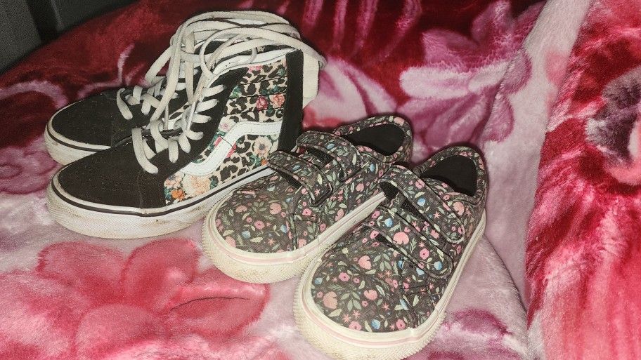 Girls Shoes Vans/tennis