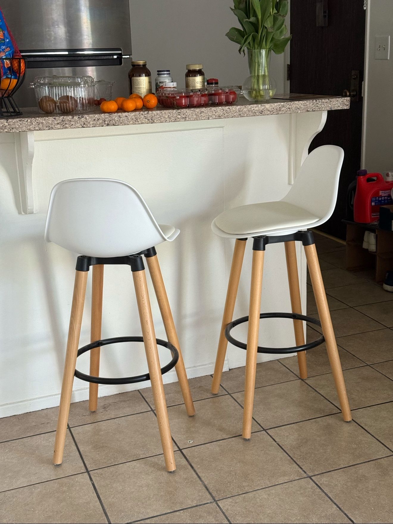 Set of 2 Counter Stools White & Black with Footrest