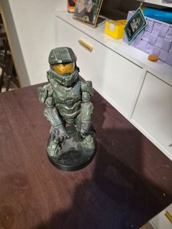 Master Chief Stand/Controller Holder