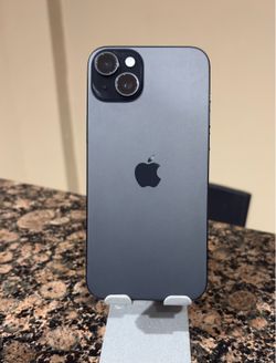Apple IPhone 15 Plus 128 GB Unlocked For Sale