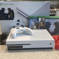 NEW Xbox One S 500GB