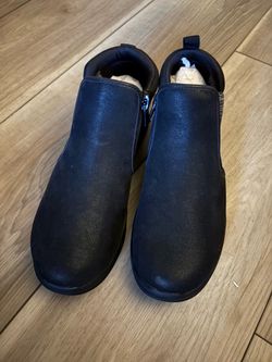 black Clarks Cloudsteppers Breeze Clover ankle booties