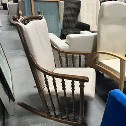 Rocking Chair 
