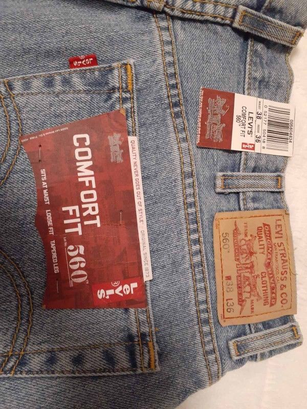 Levi's  Comfort Fit 560 Men's Jean's Size 38x36 