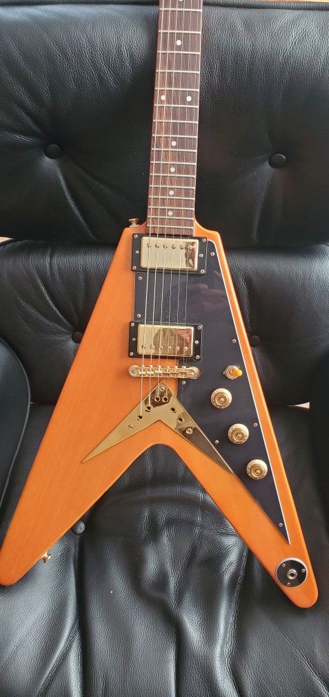 Epiphone Korina flying V