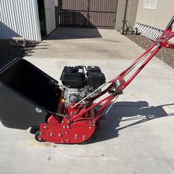 Mclane 21” Reel Mower, New Engine, Commercial Series for Sale in Peoria, AZ  - OfferUp