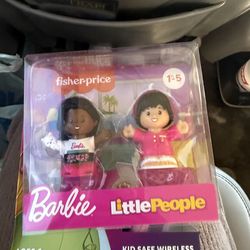 Girl headphones & toys