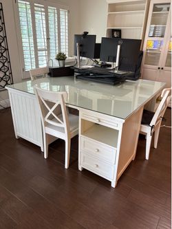 Large 64 in.² Pottery Barn table/desk