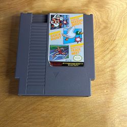 Nintendo NES - Super Mario Bros / Duck Hunt / Track Meet