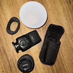 Canon Lens And Light Kit