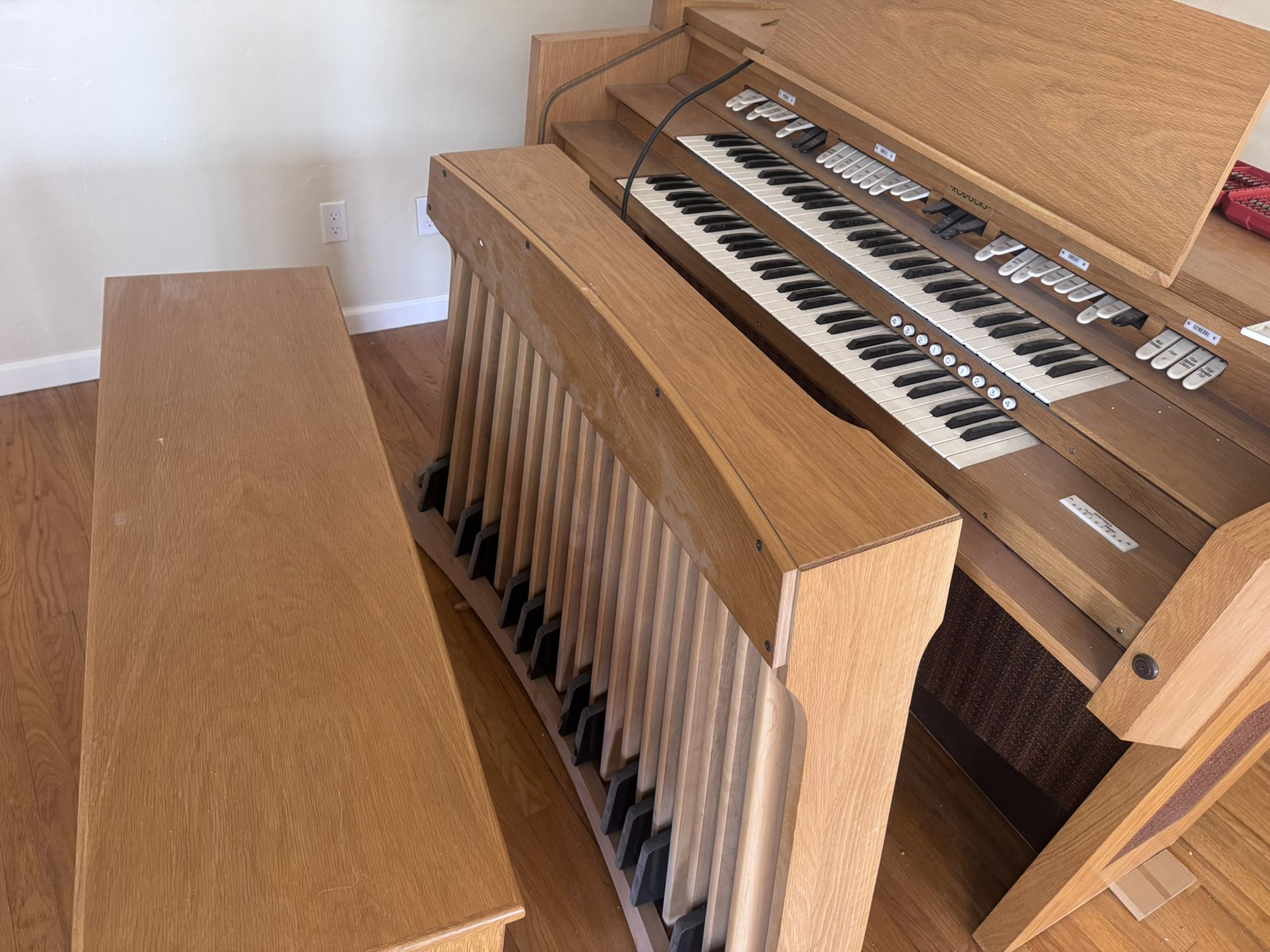 Old School Organ 