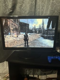 Samsung P2770HD 27” Widescreen HDTV Monitor Or Tv