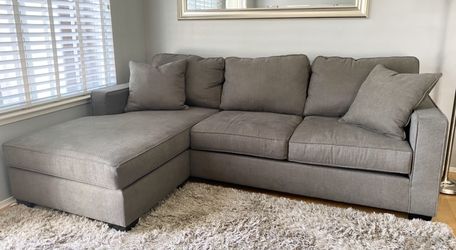 Modern Dark Gray Egan Sofa w/ Reversible Chaise – Living Spaces