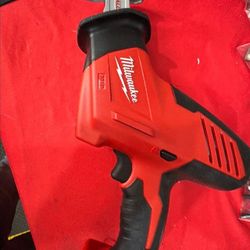 Milwaukee Hackzall M18 