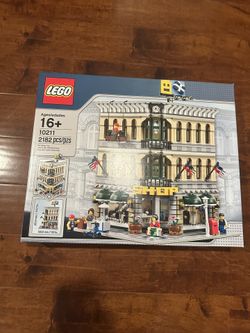 Lego Grand Emporium