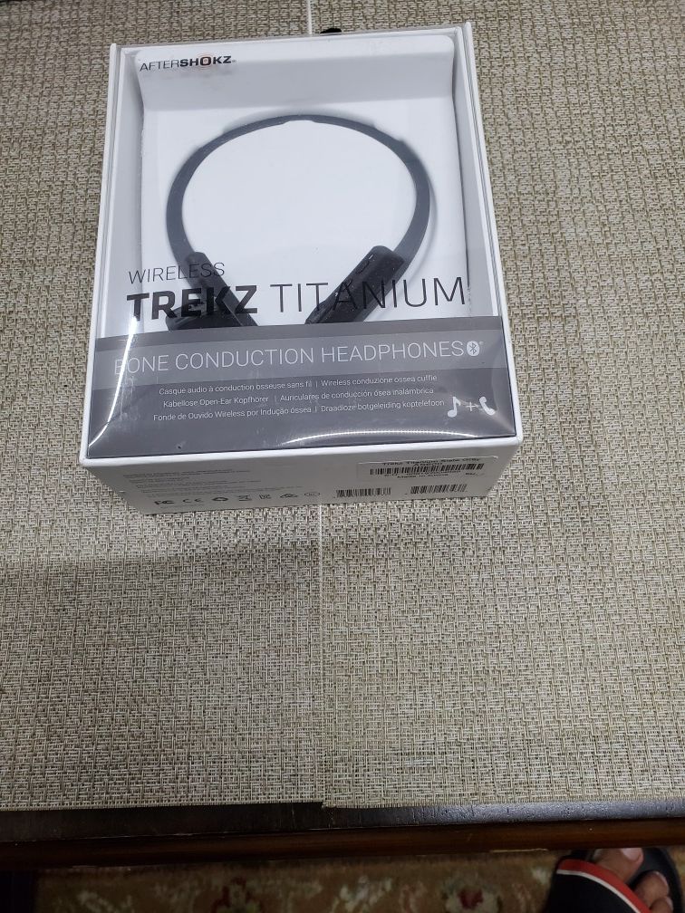 AfterShokz Trekz Titanium Headphones Bluetooth, Slate Grey (AS600SG).