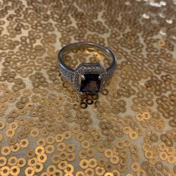 Beautiful Purple Ring So Gorgeous! 