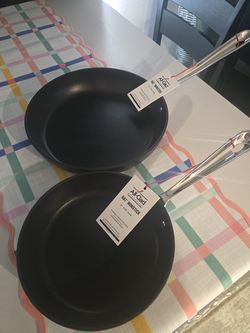 All clad set of 3 pans brand new