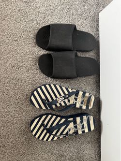 2 pairs of women's flip-flops, size 8, all for $5