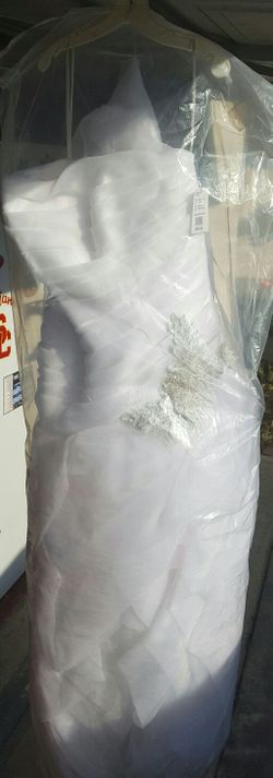 Brand New Wedding Dress
