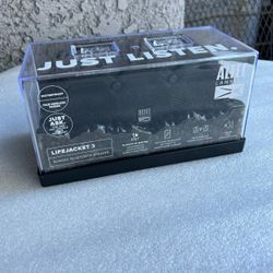 Altec Lansing LifeJacket 3 - Waterproof Bluetooth New