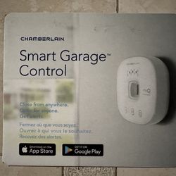 Chamberlain G0401-myQ SMART GARAGE CONTROL NEW, NEVER BEEN OPEN Make your garage door opener smart with the myQ smart garage hub Monitor your garage d