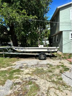 16’ Carolina Skiff Hull and Trailer