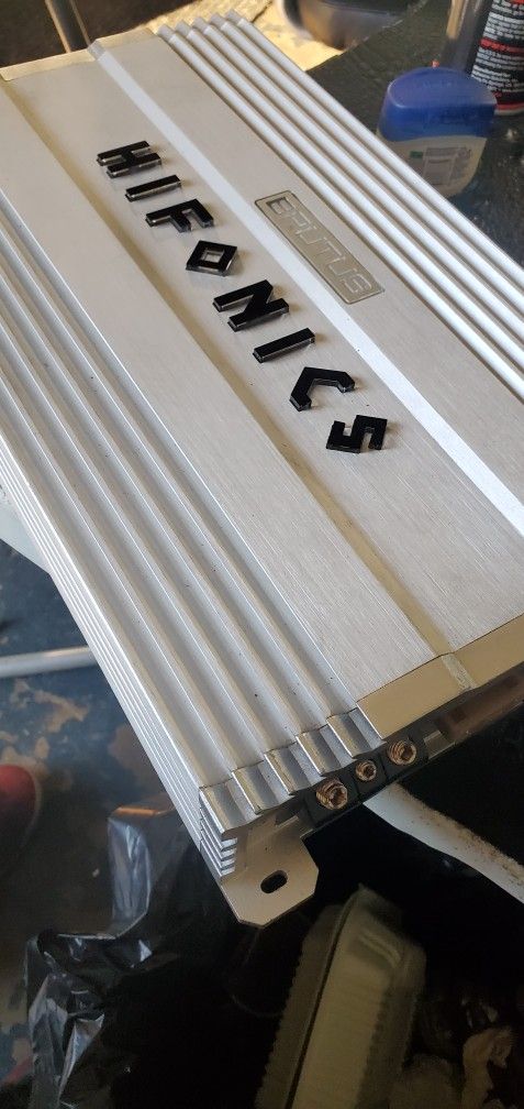 Hifonics 1000.4 Mids an High Amp