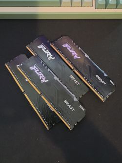 Kingston Fury Beast DDR4 RAM Kit (4 Sticks)