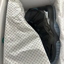 Jordan 11s Size 8