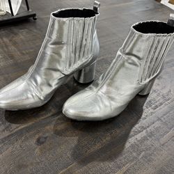 Women boots
