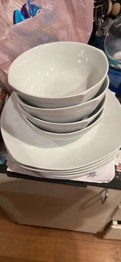 Plate And Bowl Set