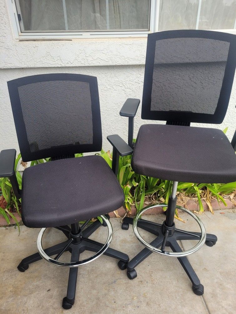 Adjustable Office Chair