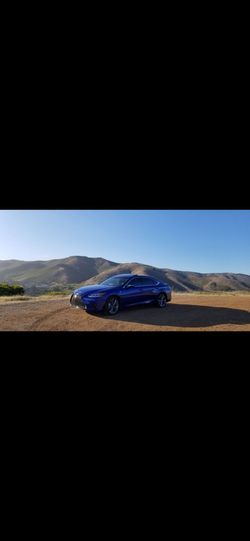2019 Lexus ES 350